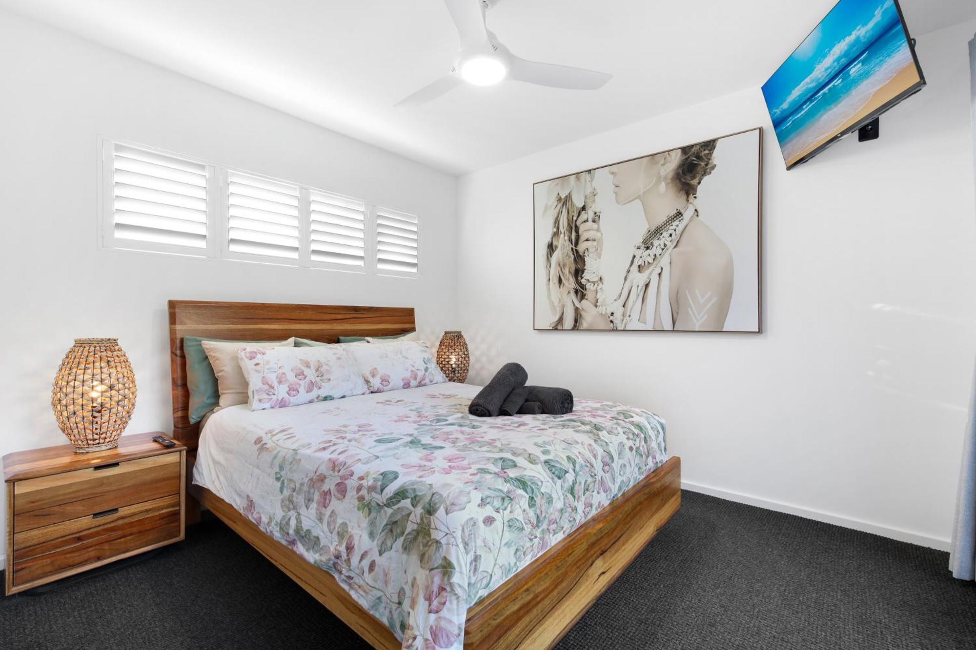 Elvis On Brodie - Luxury Boutique Accommodation Кофс-Харбор Экстерьер фото